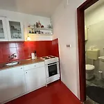 Seafront Apartment+balcony * Podgora (Split-Dalmatia)