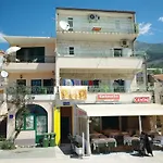 Seafront Apartment+balcony * Podgora (Split-Dalmatia)