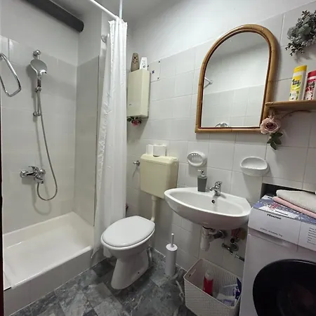 Appartamento Seafront Apartment+balcony Podgora (Split-Dalmatia)