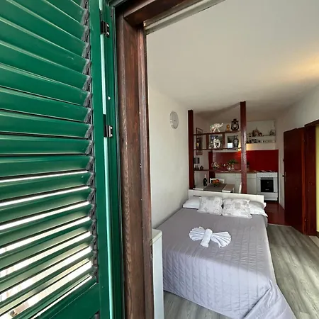 Seafront Apartment+balcony Apartamento